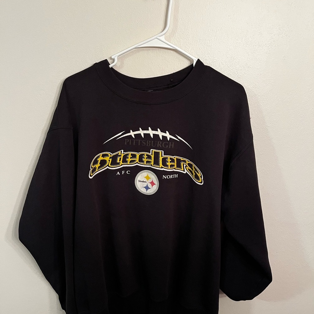Vintage Pittsburgh Steelers Crewneck Sweatshirt—Men’s Medium